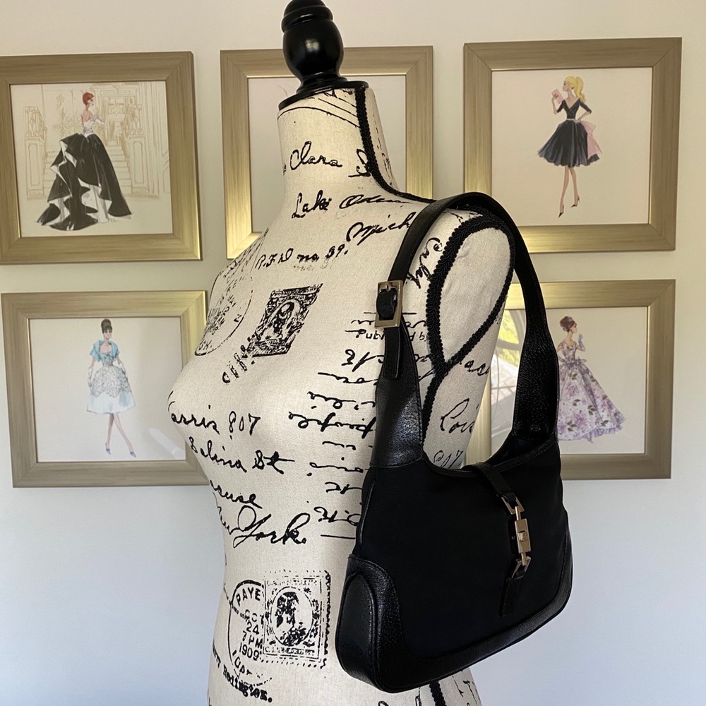 ✨SOLD!✨SALE✨Gucci Jackie O RARE! Leather Nylon Bag - Picture 3 of 16